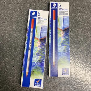 2 confezioni da 6 matite Karat Aquarel rosse di marchio Standler